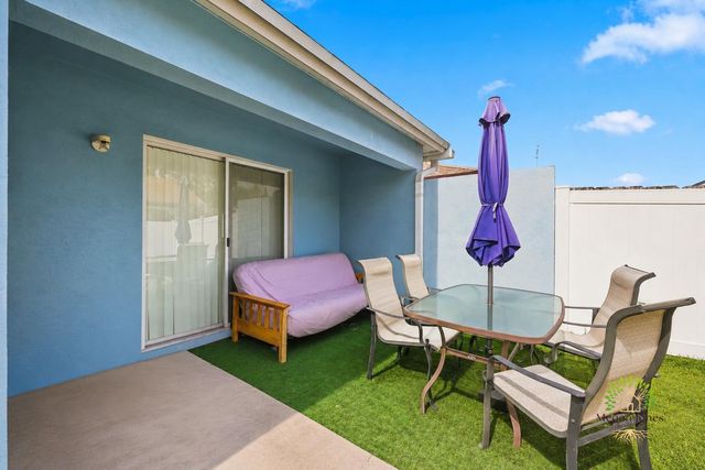 5863 AZALEA Circle, West Palm Beach, FL 33415