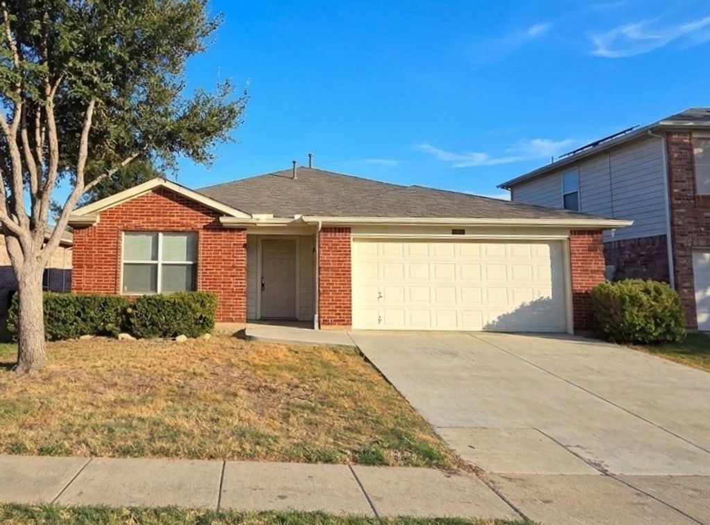 8504 Cactus Patch Way, Fort Worth, TX 76131