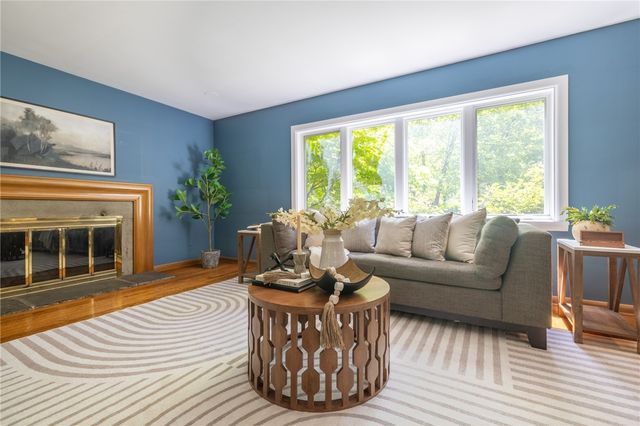 170 Edgemoor Road, Brighton, NY 14618