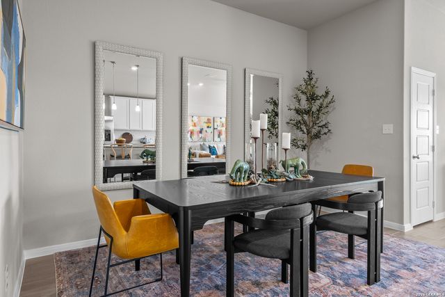 241 Gathering Drive, San Antonio, TX 78245