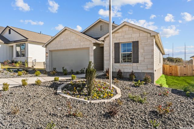 241 Gathering Drive, San Antonio, TX 78245