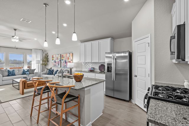 241 Gathering Drive, San Antonio, TX 78245