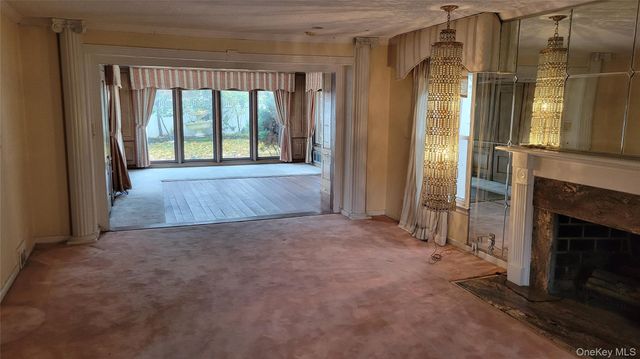 186-20 Troon Road, Jamaica Estates, NY 11432