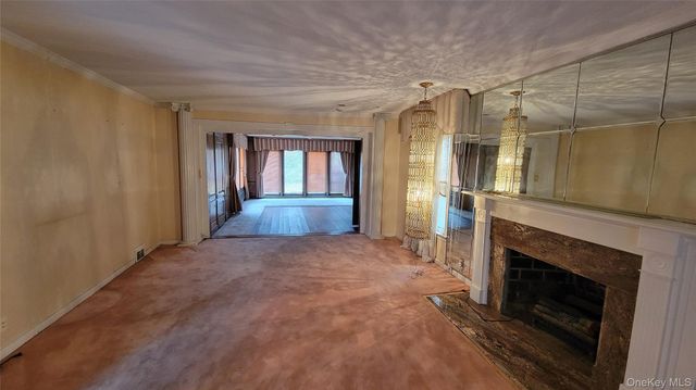 186-20 Troon Road, Jamaica Estates, NY 11432