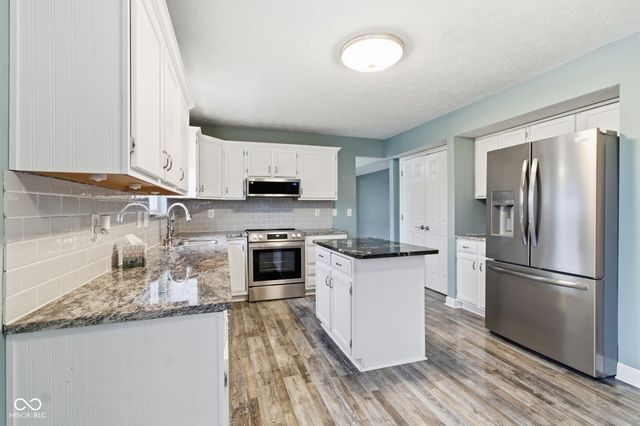 2123 Witt Road, Lebanon, IN 46052