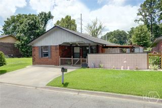 201 Russ Circle, Savannah, GA 31406