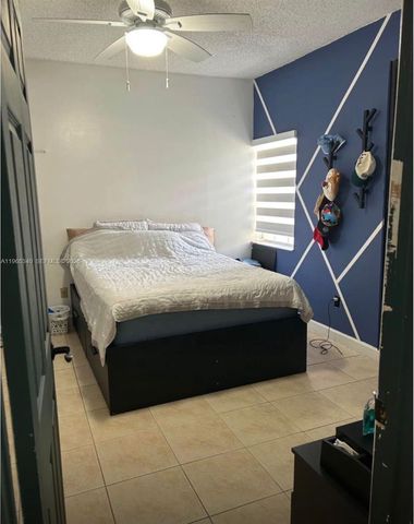 18308 NW 68th Ave B, Hialeah, FL 33015