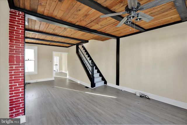 832 HOUSTON ST, Columbia, PA 17512