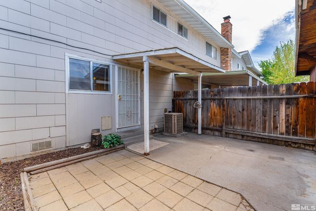 28 Smithridge, Reno, NV 89502