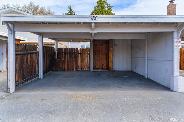 28 Smithridge, Reno, NV 89502