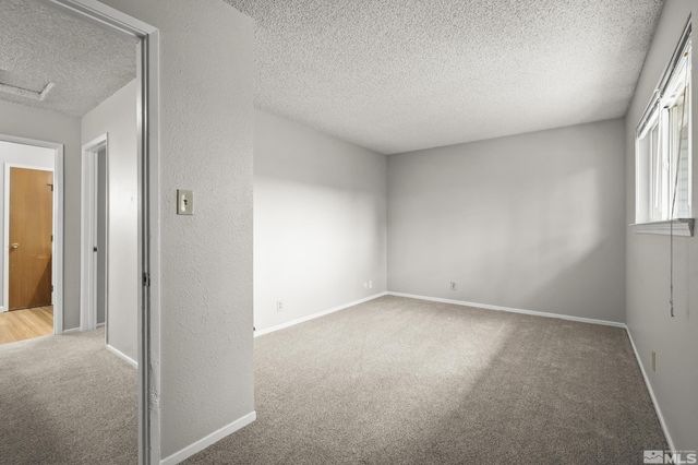 28 Smithridge, Reno, NV 89502