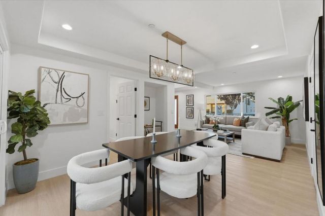 401 Carroll Street, Sunnyvale, CA 94086