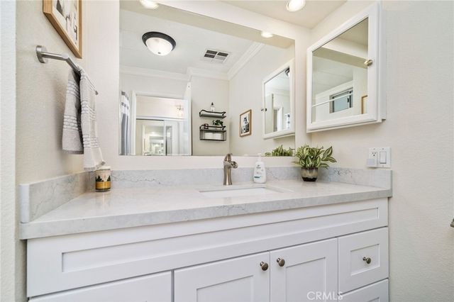 1245 W Cienega Avenue 128, San Dimas, CA 91773
