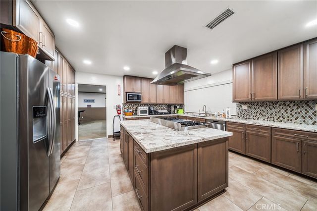 1245 W Cienega Avenue 128, San Dimas, CA 91773