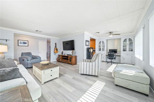 1245 W Cienega Avenue 128, San Dimas, CA 91773