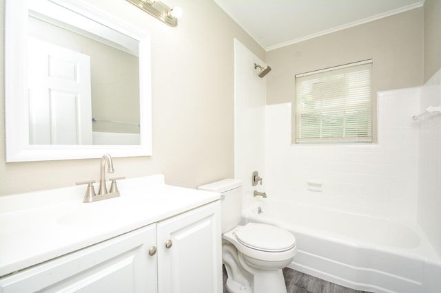 713 Wafer Street, Pasadena, TX 77506