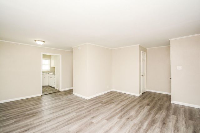 713 Wafer Street, Pasadena, TX 77506