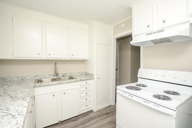 713 Wafer Street, Pasadena, TX 77506