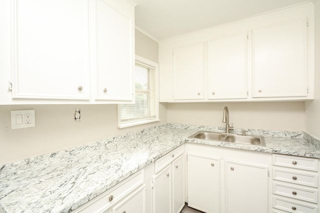 713 Wafer Street, Pasadena, TX 77506