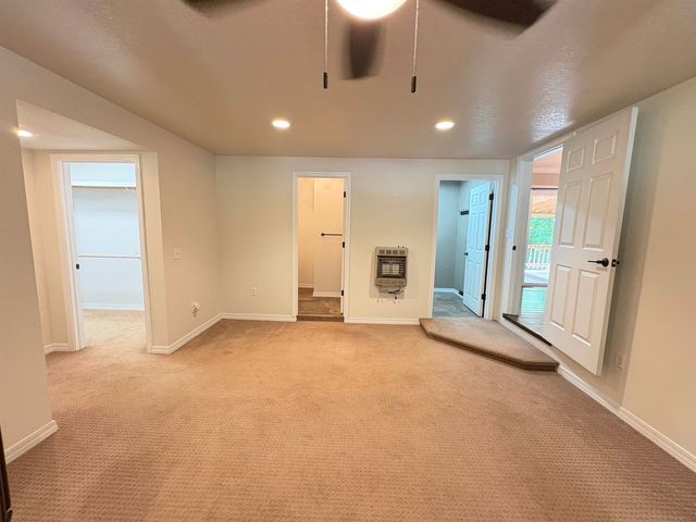 7 Odessa Drive, Cherokee Village, AR 72529