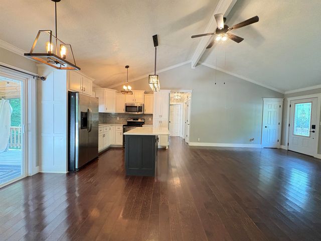 7 Odessa Drive, Cherokee Village, AR 72529