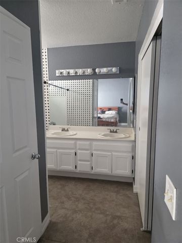 15171 San Jose Drive, Victorville, CA 92394