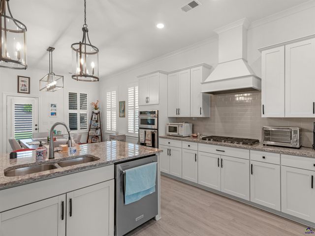 1308 Linkview Crossing, Locust Grove, GA 30248