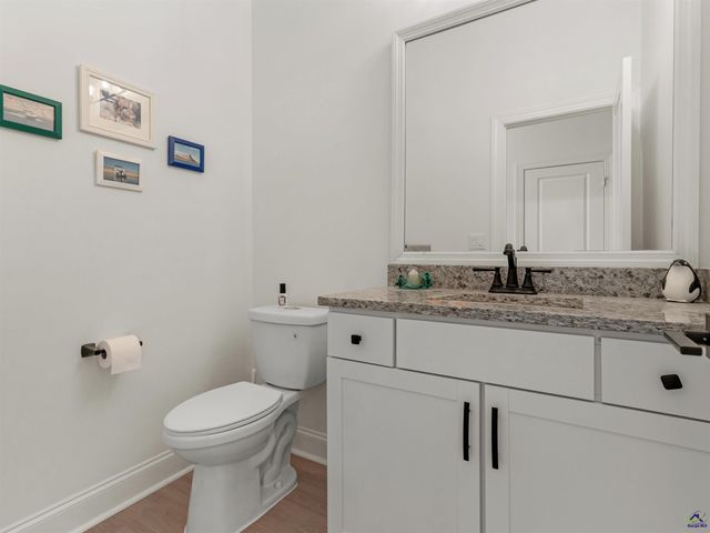 1308 Linkview Crossing, Locust Grove, GA 30248