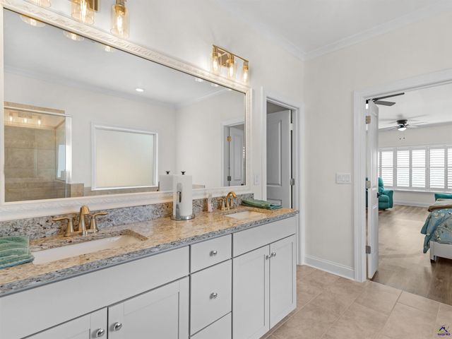 1308 Linkview Crossing, Locust Grove, GA 30248