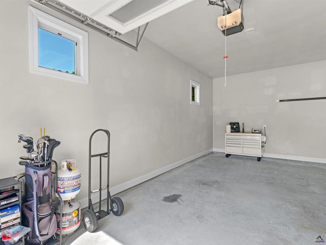 1308 Linkview Crossing, Locust Grove, GA 30248