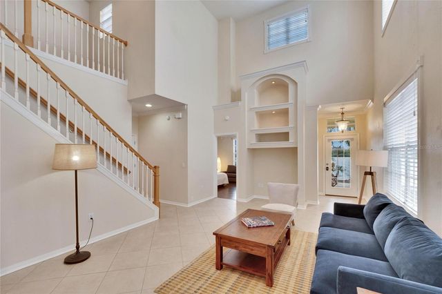 9105 CRYSTAL COMMONS WAY, Tampa, FL 33626