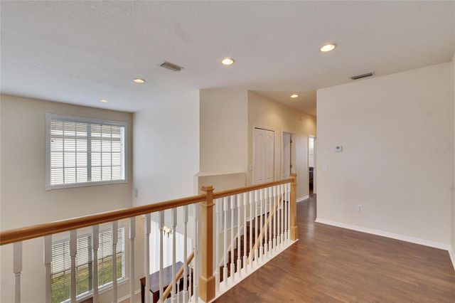 9105 CRYSTAL COMMONS WAY, Tampa, FL 33626