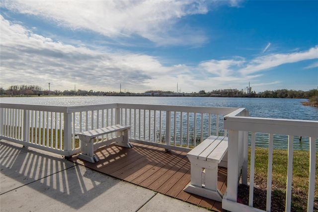 9105 CRYSTAL COMMONS WAY, Tampa, FL 33626