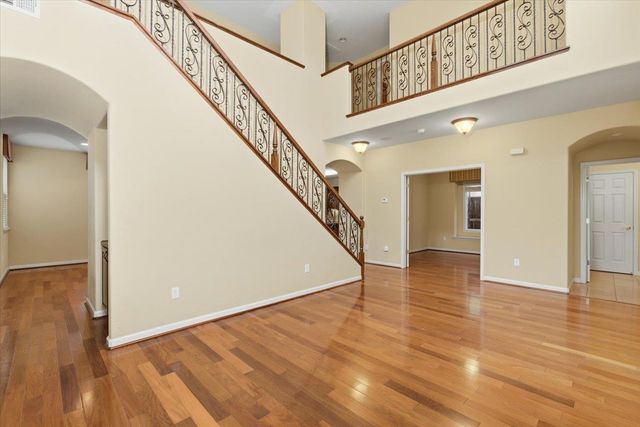 141 Caravaggio Cir, Sacramento, CA 95835