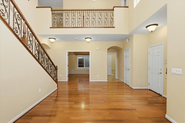 141 Caravaggio Cir, Sacramento, CA 95835