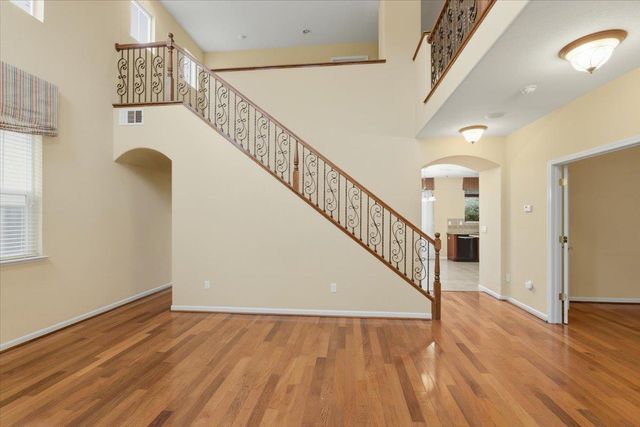 141 Caravaggio Cir, Sacramento, CA 95835