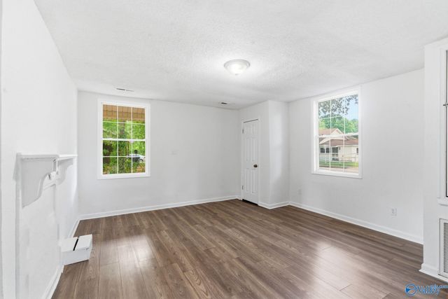 3215 Clopton Street SW, Huntsville, AL 35805