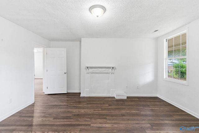3215 Clopton Street SW, Huntsville, AL 35805