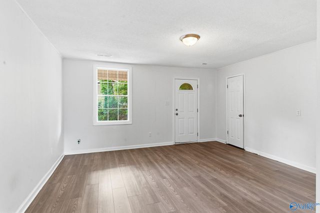 3215 Clopton Street SW, Huntsville, AL 35805