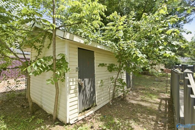 3215 Clopton Street SW, Huntsville, AL 35805