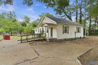 3215 Clopton Street SW, Huntsville, AL 35805