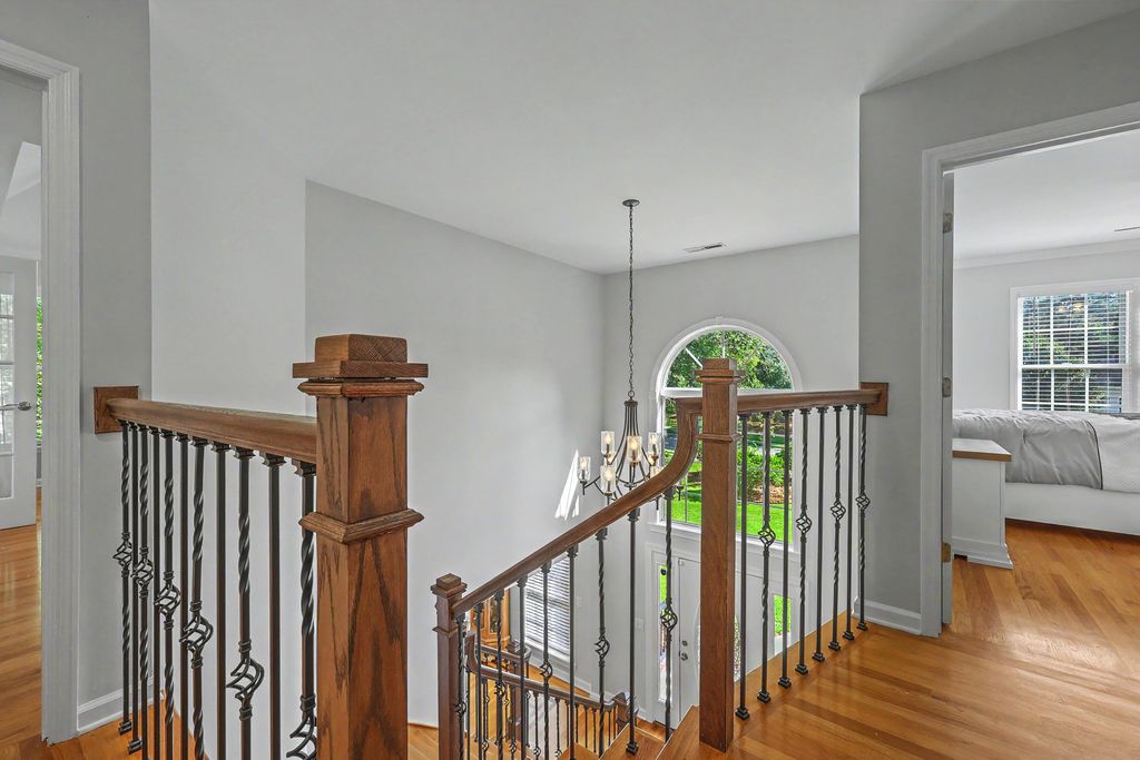 Image 33 of property listing at 105 Glen Eagles Drive, Summerville, SC 29483