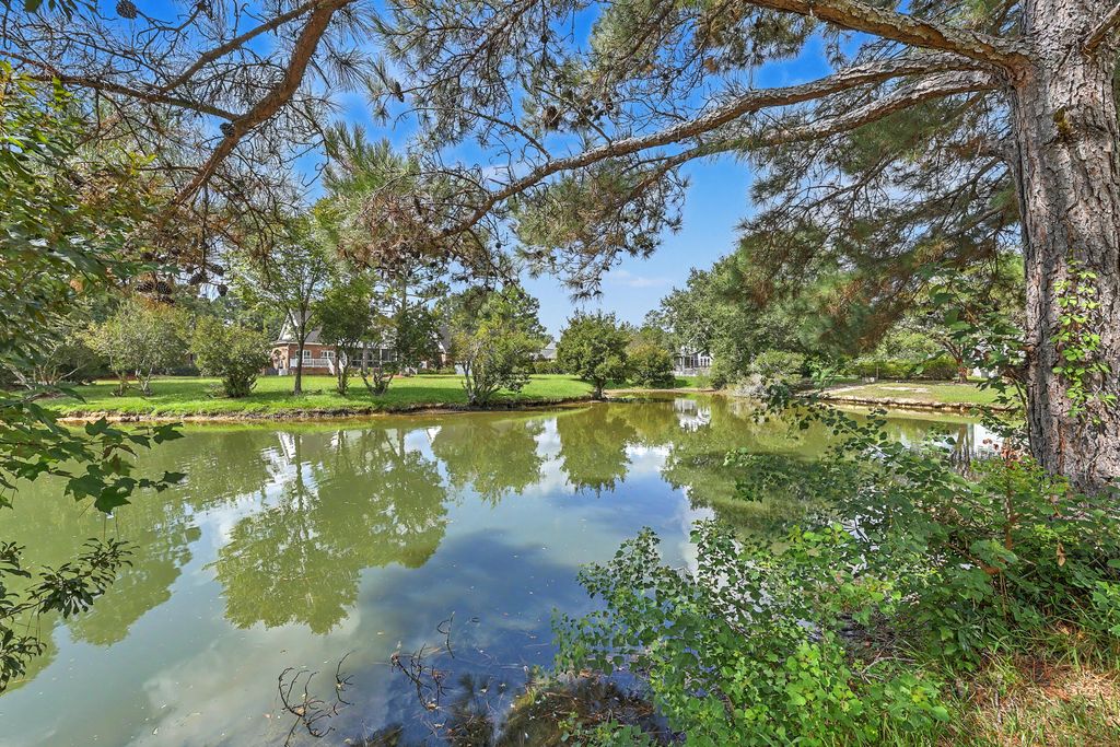 Image 60 of property listing at 105 Glen Eagles Drive, Summerville, SC 29483