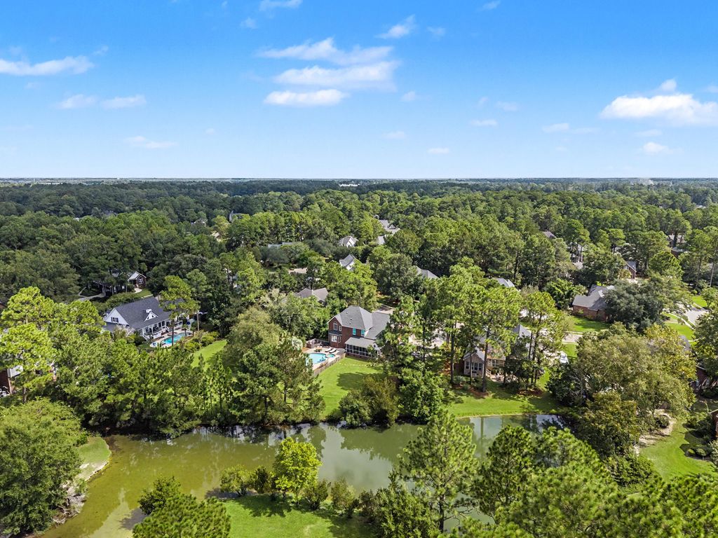 Image 71 of property listing at 105 Glen Eagles Drive, Summerville, SC 29483