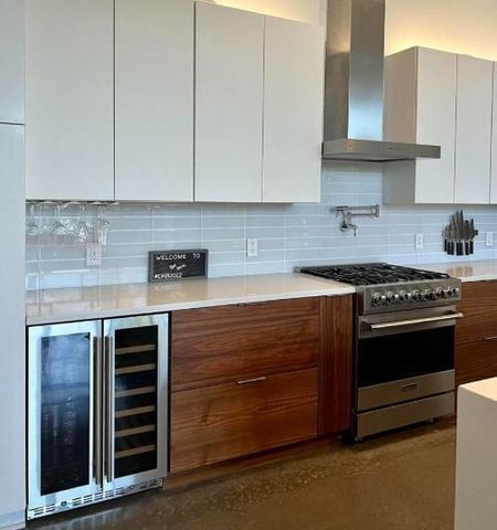 522 S Harrington Street 102, Raleigh, NC 27601