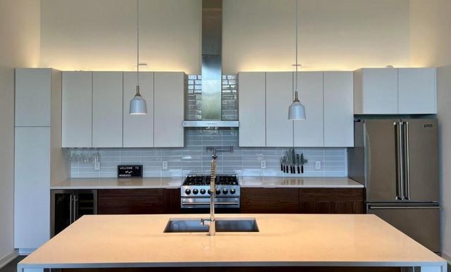 522 S Harrington Street 102, Raleigh, NC 27601