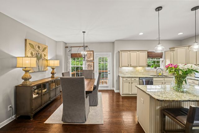339 Midtown Trl, Mount Juliet, TN 37122