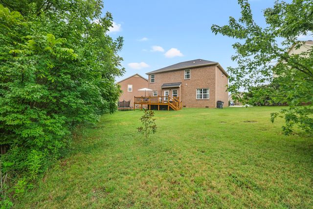 339 Midtown Trl, Mount Juliet, TN 37122
