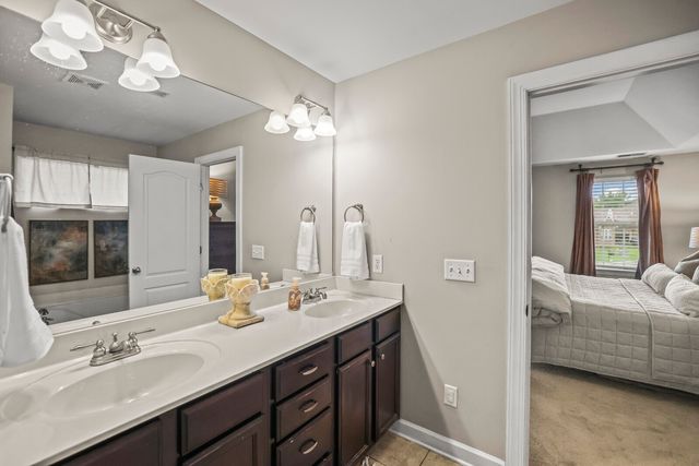 339 Midtown Trl, Mount Juliet, TN 37122