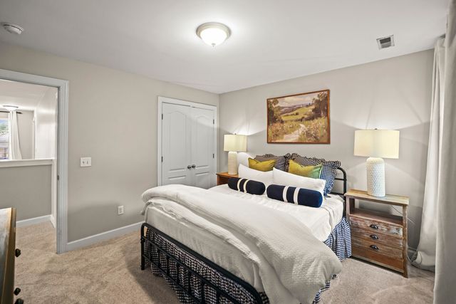 339 Midtown Trl, Mount Juliet, TN 37122